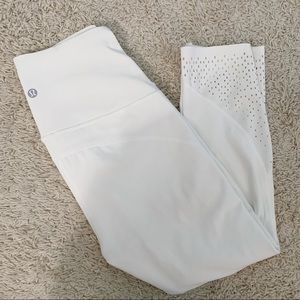 Lululemon white cropped leggings